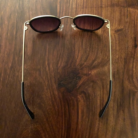 NWOT Equipment sunglasses - Picture 2 of 10